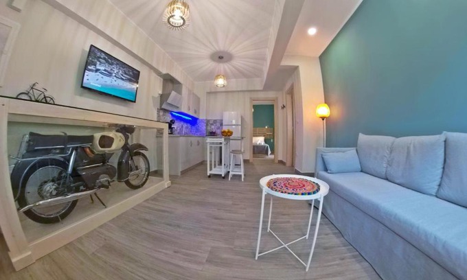 Lefkada Town Apartment | Exceptional Veraghi Apartment 1 - Guest Rated 10/10
