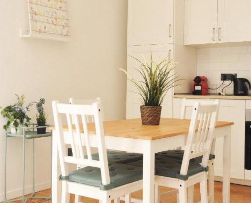Crocetta-San Lazzaro-Modena Est Apartment | Inviting Verdi Apartment: 4-Star, Family-Friendly Retreat