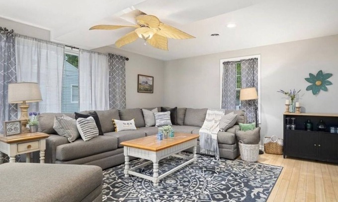 Sylvan Beach House | Guest Rated: 9.8! Verona Beach House Near Oneida Lake