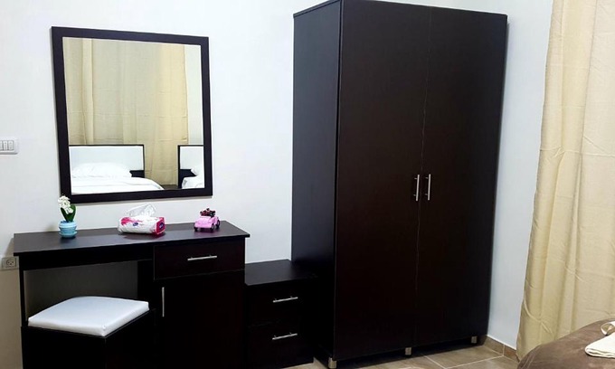 Bethlehem Apartment | Veronica Apartment: Highly Rated, Family-Friendly Stay