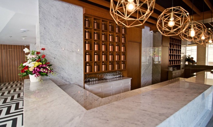Kebon Kacang Hotel | Inviting Verse Luxe Hotel Wahid Hasyim with Family Amenities