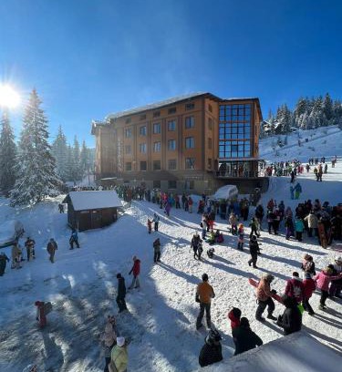 Dragobrat Hotel | Vershyna Hotel: Family-Friendly with Hot Tub Access