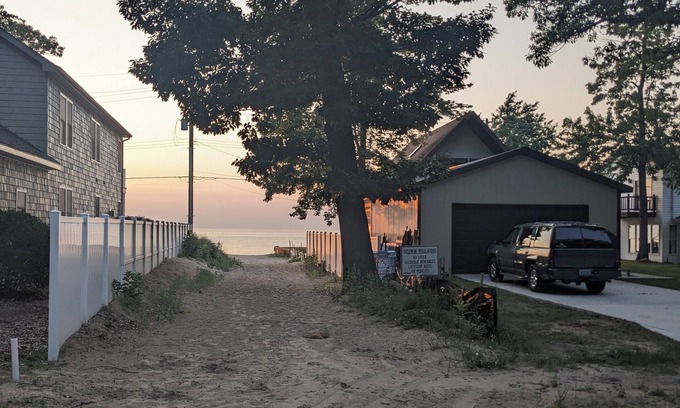 Port Austin Apartment | Cozy 1-Bed Unit with Lake Huron Beach Access and Spa