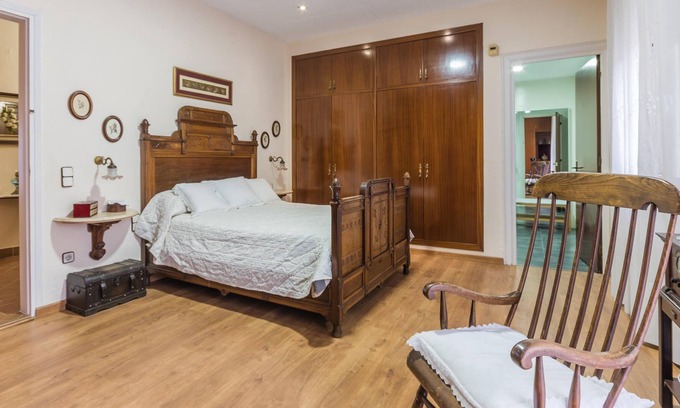 Sant Fost de Campsentelles Bed & Breakfast | VERY NICE 40M2 SUITE WITH GARDEN VIEW