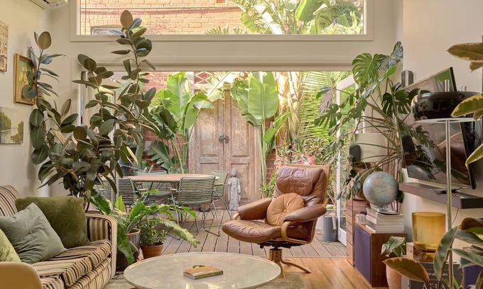 Fitzroy House | Very Fitzroy: Style, Plants, Sleep-ins — and Soul.