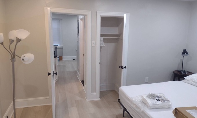 Overbrook Apartment | Very Large Studio with Easy Access to Center City and Outdoor access