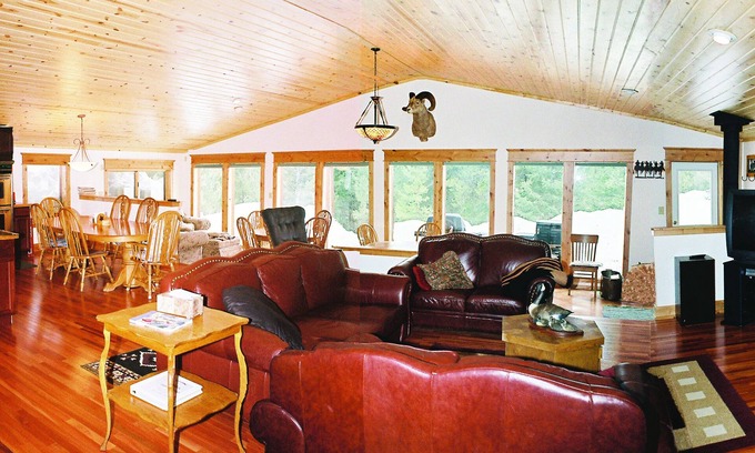 White Sulphur Springs House | Secluded Retreat Amidst Lewis & Clark National Forest