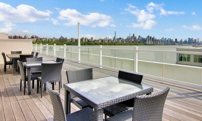 Edgewater Apartment | Very nice 2 bedroom Near Manhattan on edgewater.C