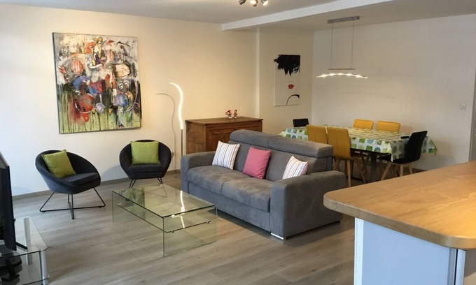 La Bourboule Apartment | Ideal Central Apartment with Lake View - Rated 9.8/10