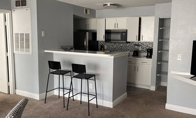 Kissimmee Apartment | Family-Friendly Apartment Steps from Disney with Pool Access