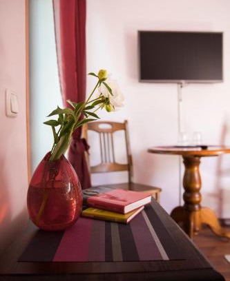 Antsla Hotel | Veski Guesthouse: Pet Friendly with Hot Tub & Breakfast