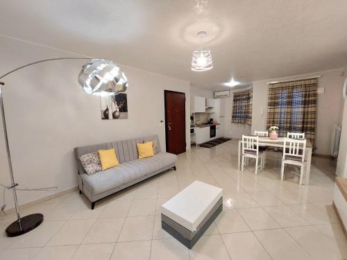 Casteldaccia Apartment | Vespucci Holiday: Family-Friendly Getaway with Top Ratings