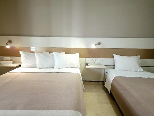 Igoumenitsa Apartment | Exceptional Paradosi Apartments with Restaurant & Family Options