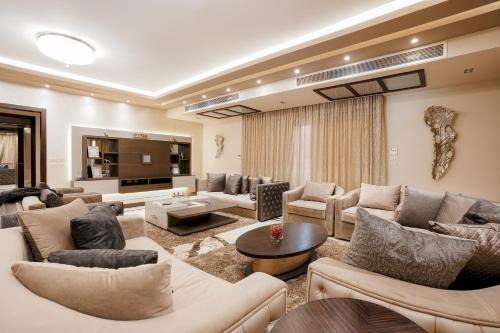 The 5th Settlement Apartment | Top-Rated VESTA in New Cairo: Family & Pet Friendly Stay