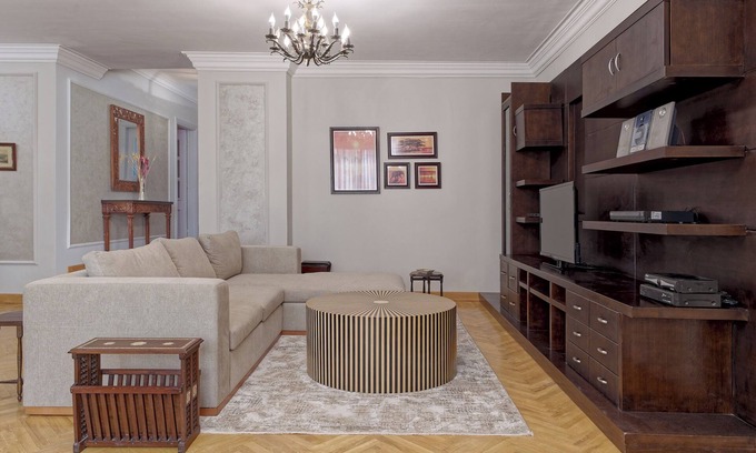Heliopolis Apartment | VESTA Superior Apartment with Breakfast & Pet-Friendly Perks