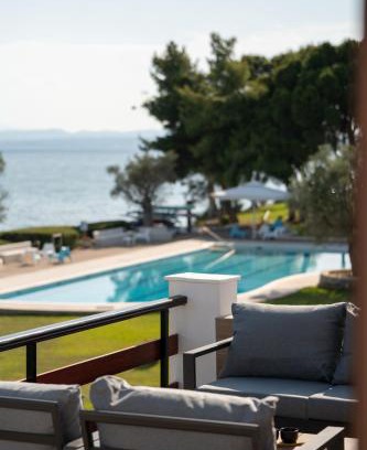 Malakonta Apartment | Veya Suite - Private Beach & Pools