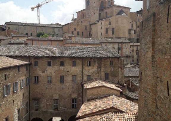 Urbino House | Discover Via Barocci 34: Guest Rated 9/10 with Breakfast