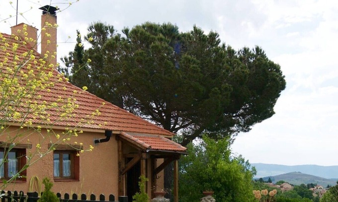 Braojos Other | VIA FERA, with views of Nature