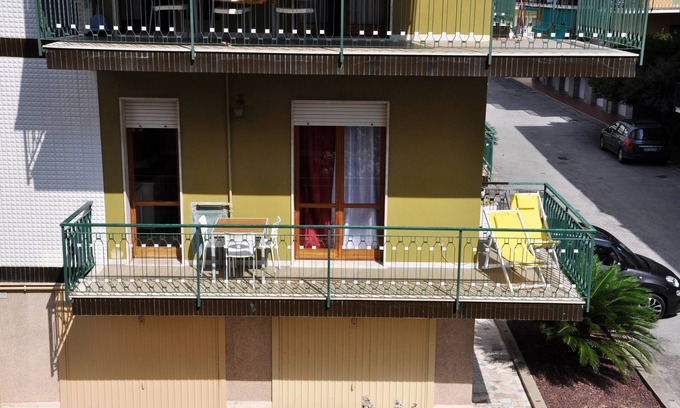 Pietra Ligure Apartment | Oceanfront Family Retreat at Viale Repubblica 329
