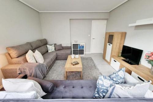 La Coruna Apartment | Guest Rated: VibesCoruña - Ángel 72, Pet & Child Friendly Stay