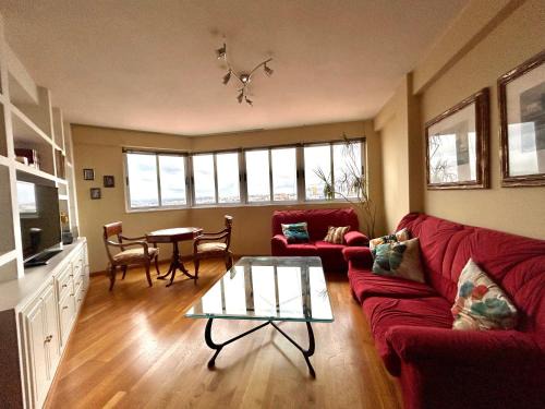 La Coruna Apartment | Family-Friendly Stay at VibesCoruña - Outeiro 274