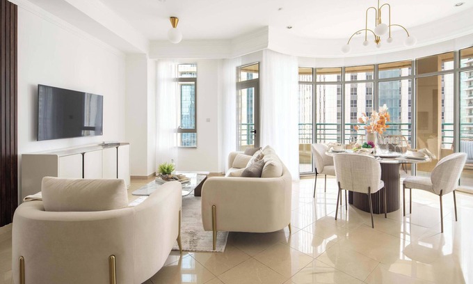 Dubai Media City Apartment | Vibrant 2BR Apt with Harbour Views at Marina Crown