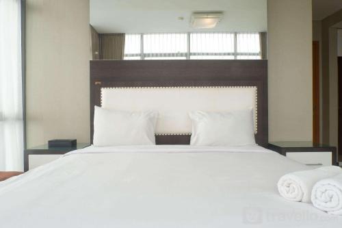 Surabaya Apartment | Vibrant 2BR Apartment at Aryaduta Residence Near Cito Mall