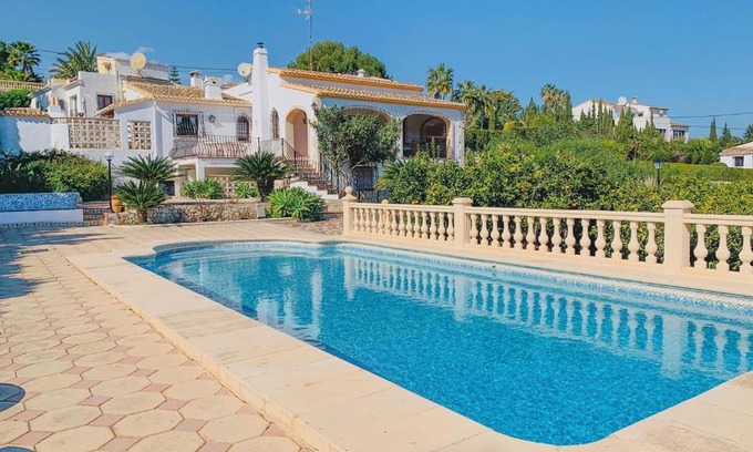 Javea Villa | Vicenta Hotel: Family-Friendly Retreat with Pool Access