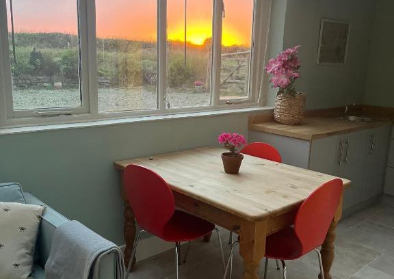 St Brides Apartment | Coastal Retreat at Vickers: Pet Friendly & Oceanfront Bliss