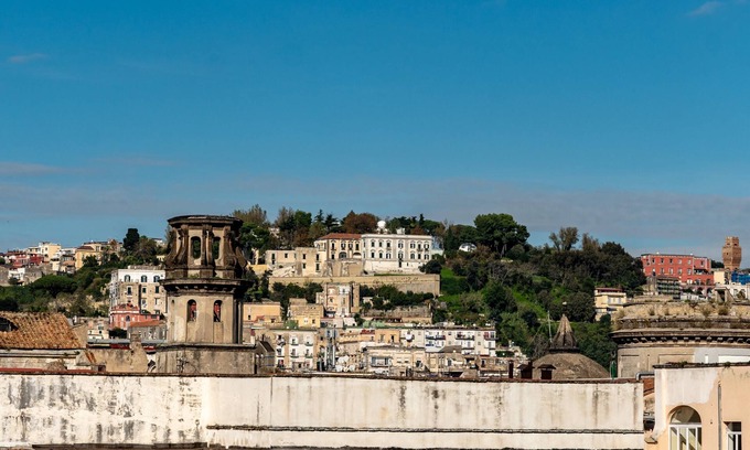 Naples City Centre Apartment | Vico Purgatorio ad Arco 7