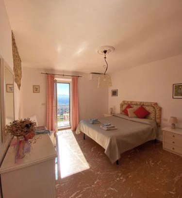 Palombara Sabina Apartment | Family-Friendly Vicolo Savelli Holiday Home with High Ratings