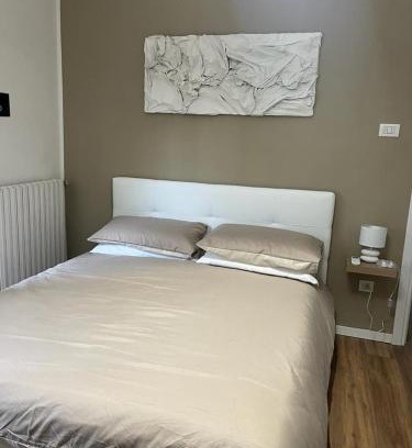 Fuorigrotta Apartment | Guest Rated Vicstreet Metastasio - Family-Friendly Retreat