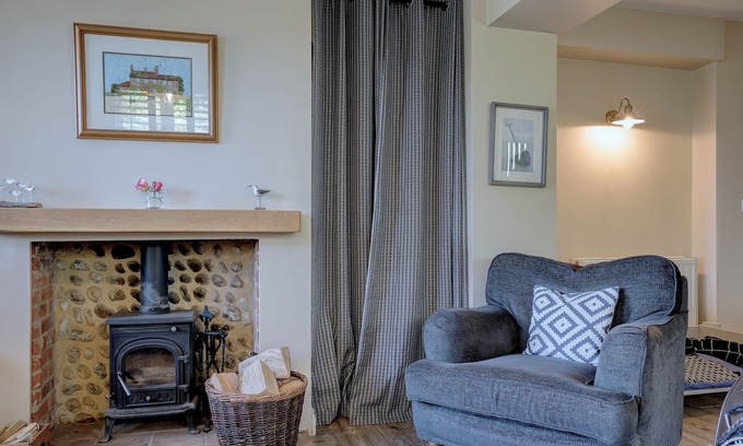 Happisburgh Cottage | Victoria Cottage | East Ruston Cottages. Happisburgh, Norfolk