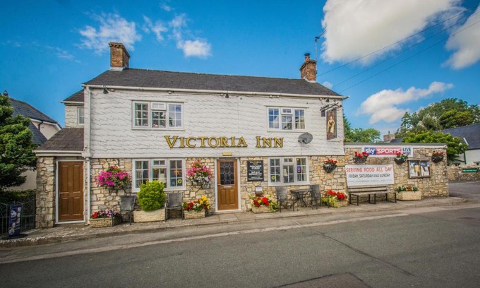 Vale of Glamorgan Hotel | Stylish Victoria Inn: 4-Star Hotel with Family-Friendly Perks