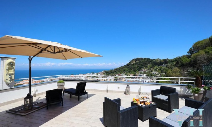 Casamicciola Terme Villa | Victory's Elegant House with Rooftop Jacuzzi and Ocean View