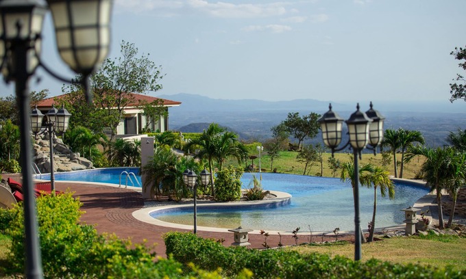 Piedades Sur Hotel | Escape to Vida Mountain Resort & Spa - Adults Only Retreat