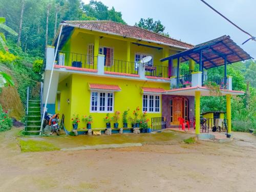 Somvarpet House | Pet-Friendly viDin Estate Stay for Family Adventures