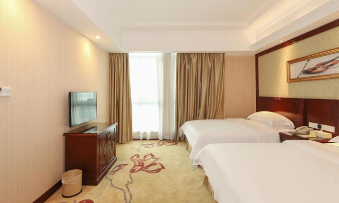 Guangzhou Hotel | Vienna Hotel Guangzhou Dongpu Bus Station