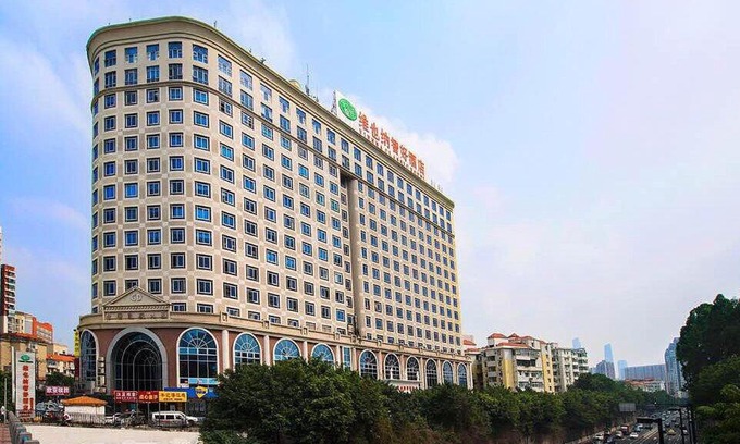 Tianhe Hotel | Convenient Stay at Vienna Hotel Near Shaheding Metro