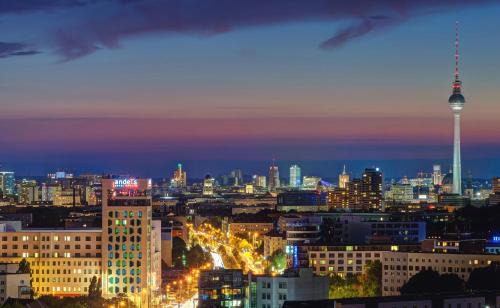 Fennpfuhl Hotel | Discover Vienna House by Wyndham Andel's Berlin, 4-Star Comfort