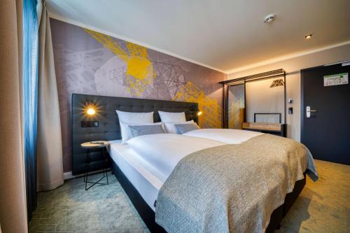 Dortmund City Centre Hotel | Explore NYCE Hotel Dortmund City: Pet Friendly & Family Fun