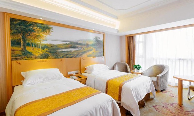 Pudong Hotel | Family-Friendly Stay at Vienna International Hotel Shanghai