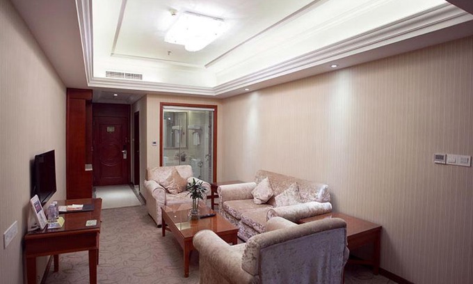 Songgang Hotel | Discover Vienna International Hotel in Shenzhen's Wanzhao Square