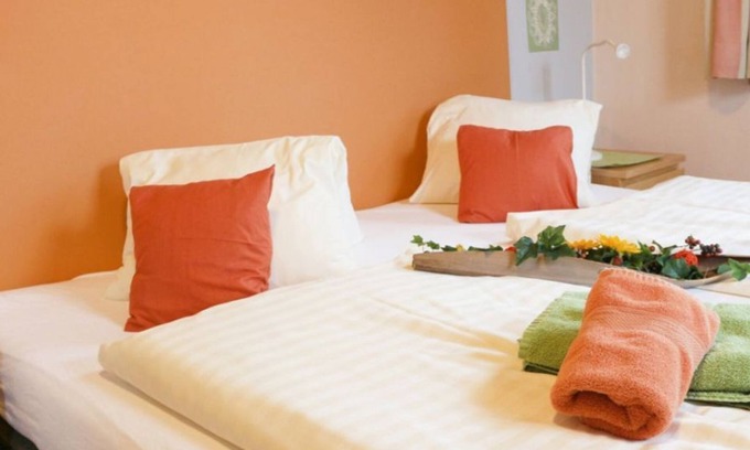 Mondsee Apartment | Family-Friendly Five-Bedroom at Pension Göschlberger
