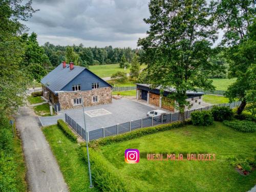Markalne Hotel | Discover Viesu māja Vālodzes: Rated 9/10 with Hot Tub!