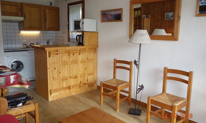 Chamonix City Centre Apartment | Remarkable Mont-Blanc Views at Chamonix Slopes Hotel