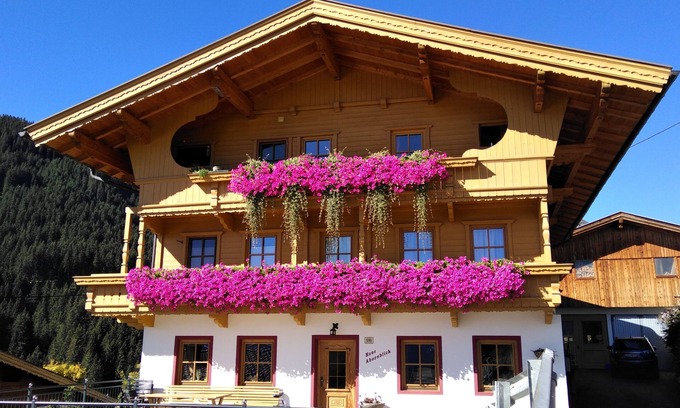 Hippach Apartment | Idyllic Getaway with Zillertal Mountain Views and Pool