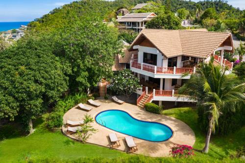 Plai Laem Villa | Pet-Friendly Viewpoint Residence with Oceanfront Pool