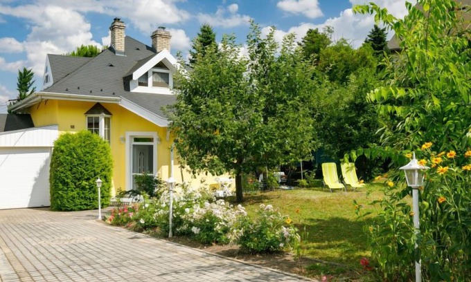 Fonyod House | Oceanfront Viewpoint Tower: Guest Rated 9.6/10