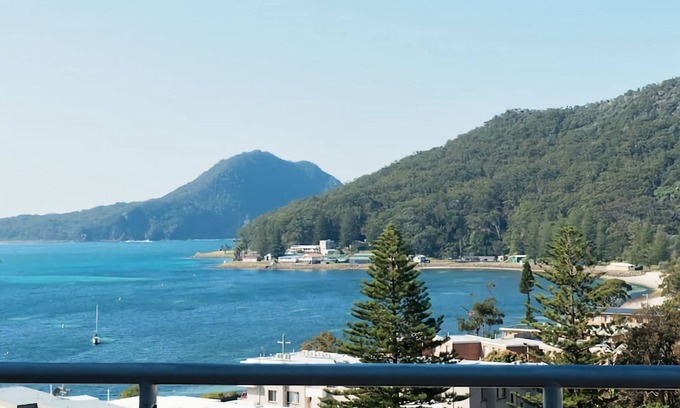 Shoal Bay Apartment | Unmatched Oceanview Sub Penthouse in Shoal Bay